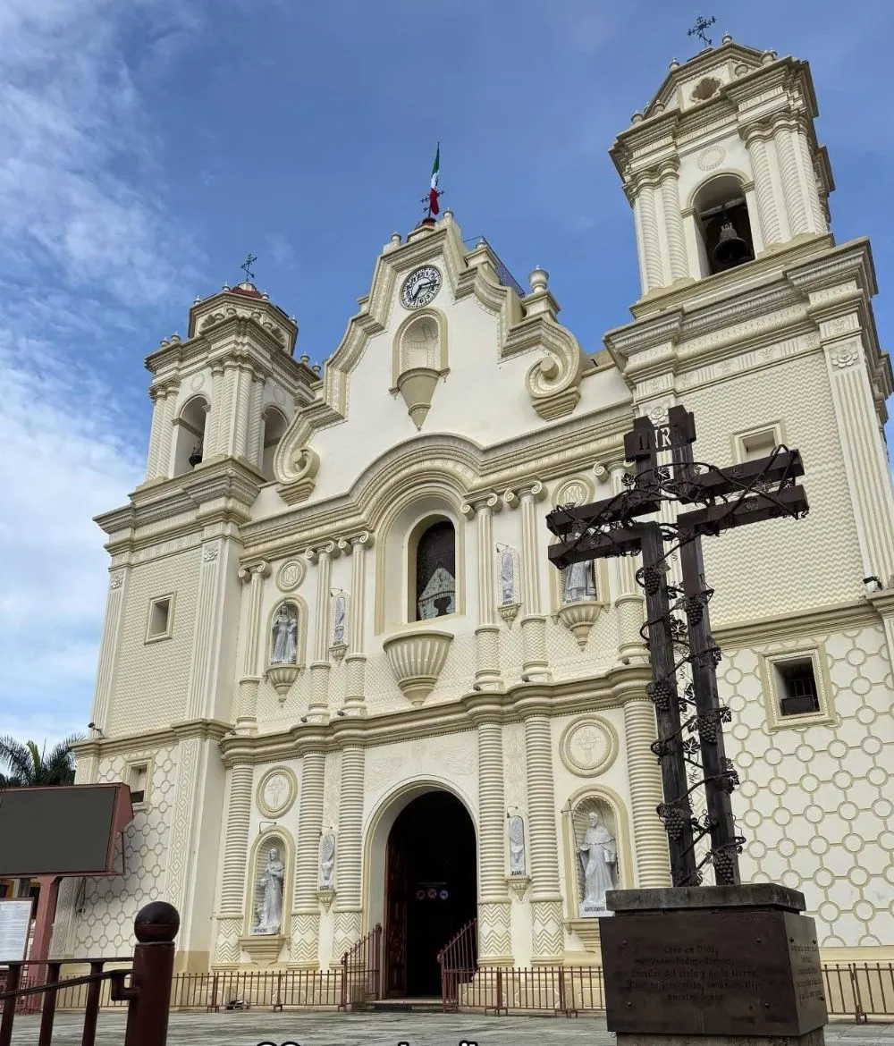 Santuario iglesia de la Virgen de Juquila Oaxaca